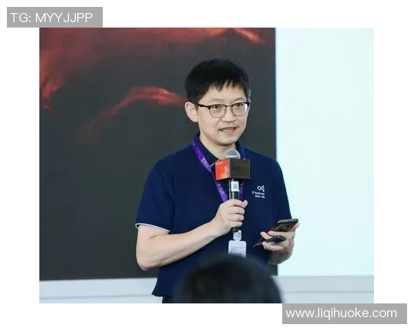 与杨军畅谈篮球生涯的点滴与成长之路