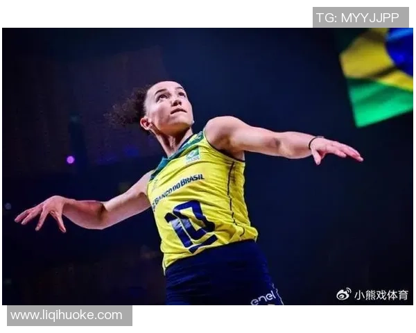 深圳羽毛球队整体表现分析：压制对手与自身失误的双重影响